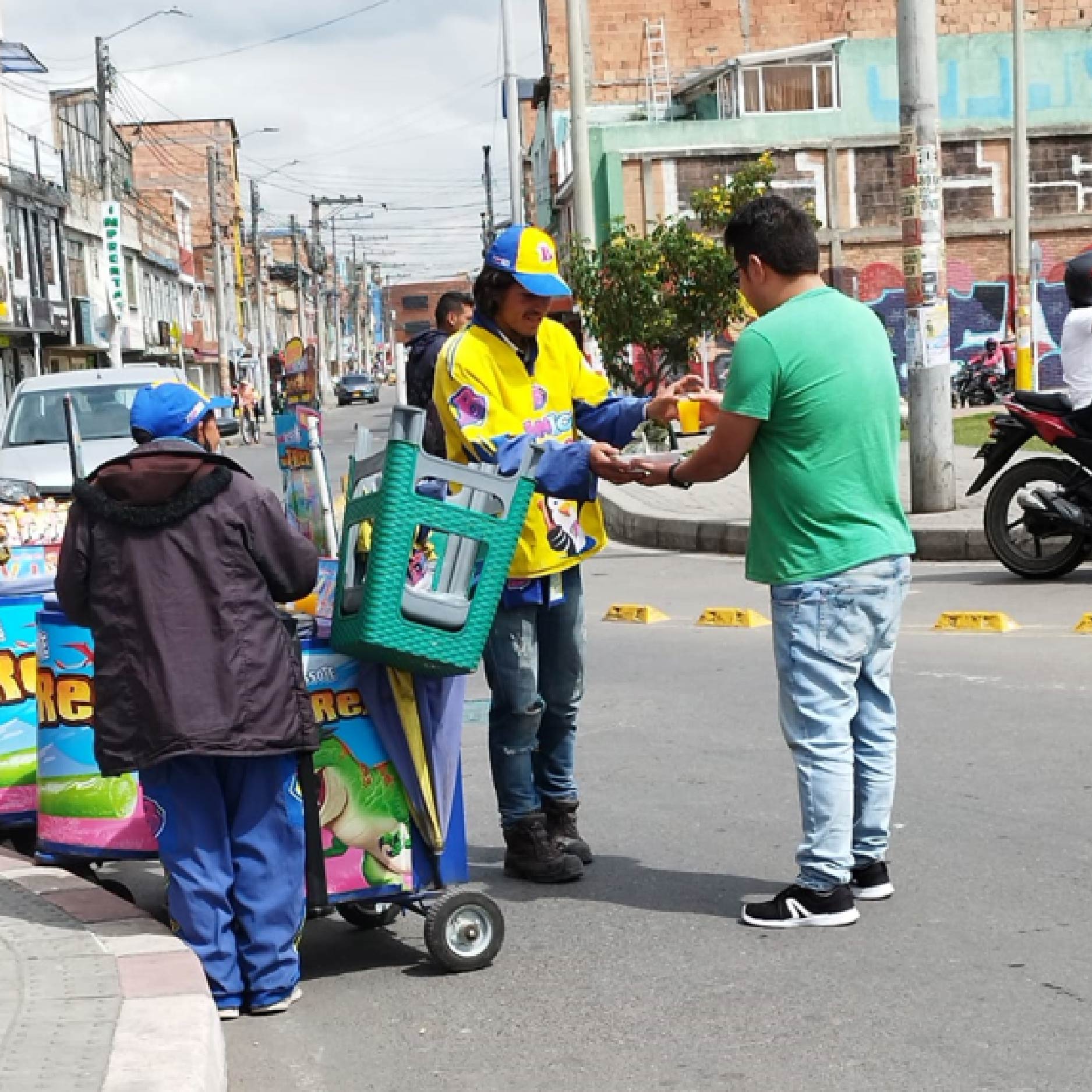 Aldeamicos en actividades de Labor Social 29